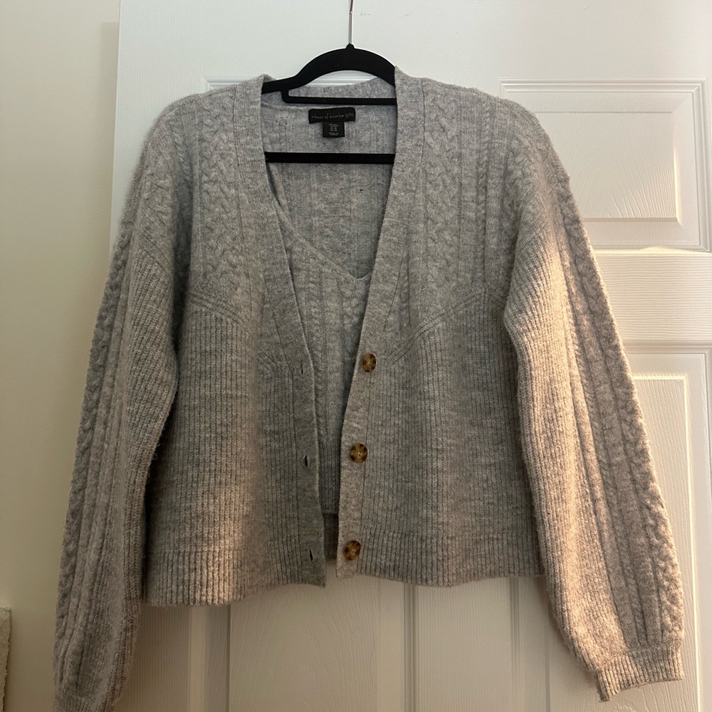 House of Harlow 1960 Cardigan Set